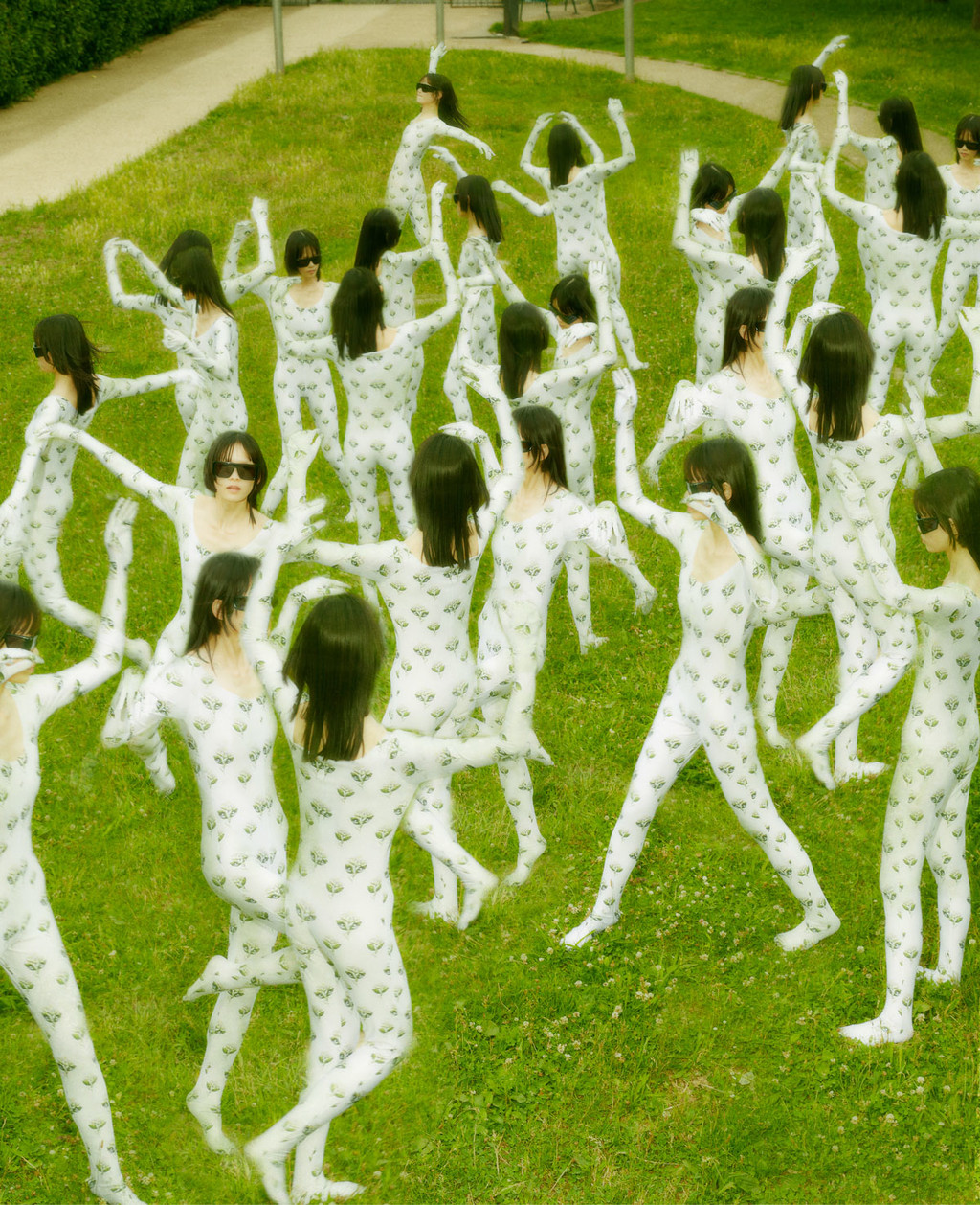 Ballroom - © Suzie & Leo