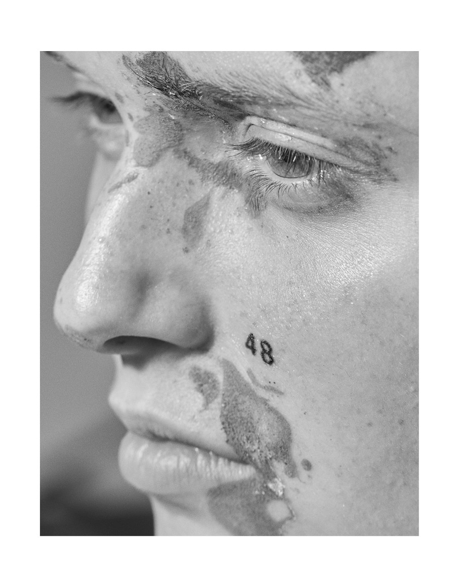 Dazed Beauty Archeology - © Suzie & Leo