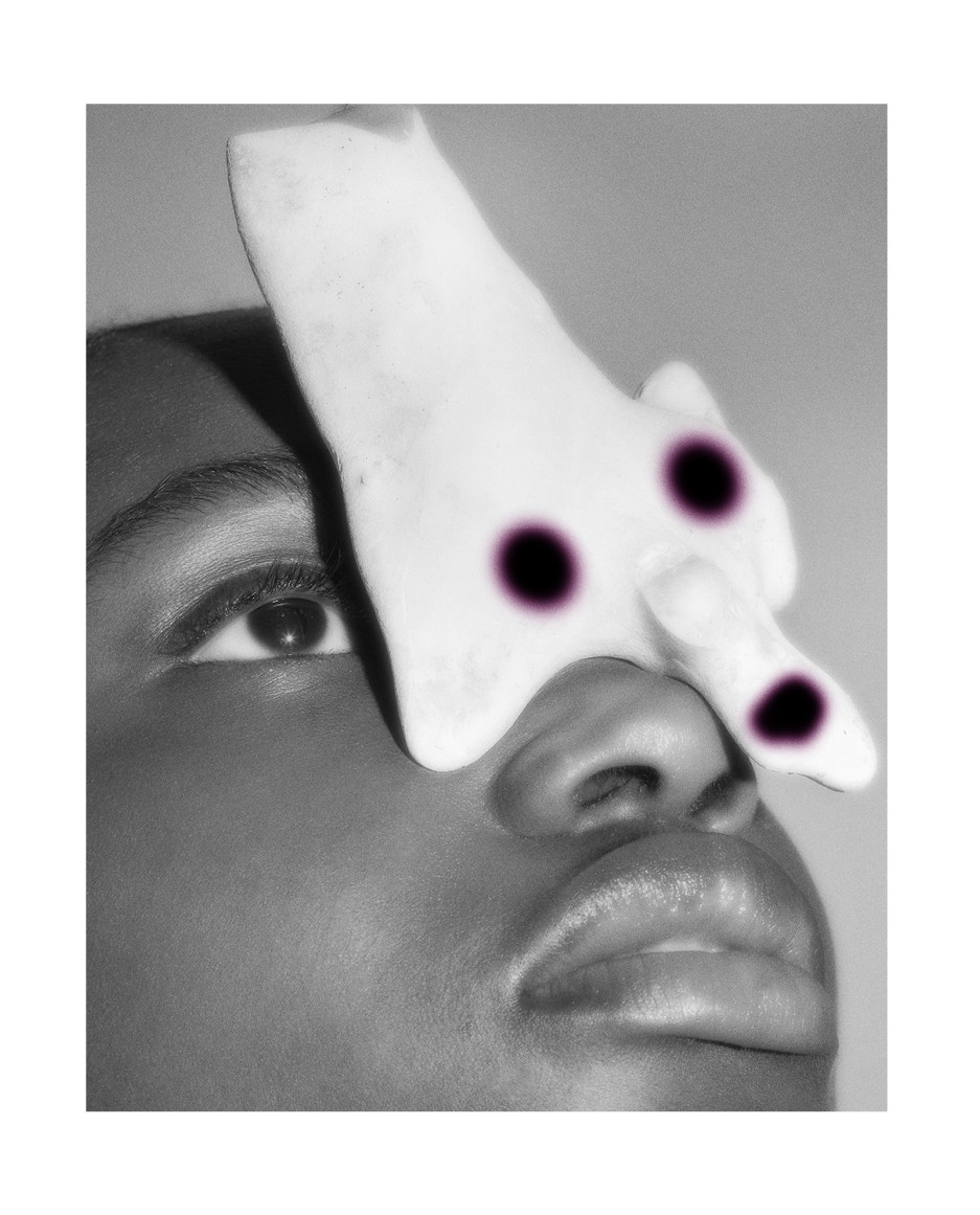 Dazed Beauty Archeology - © Suzie & Leo