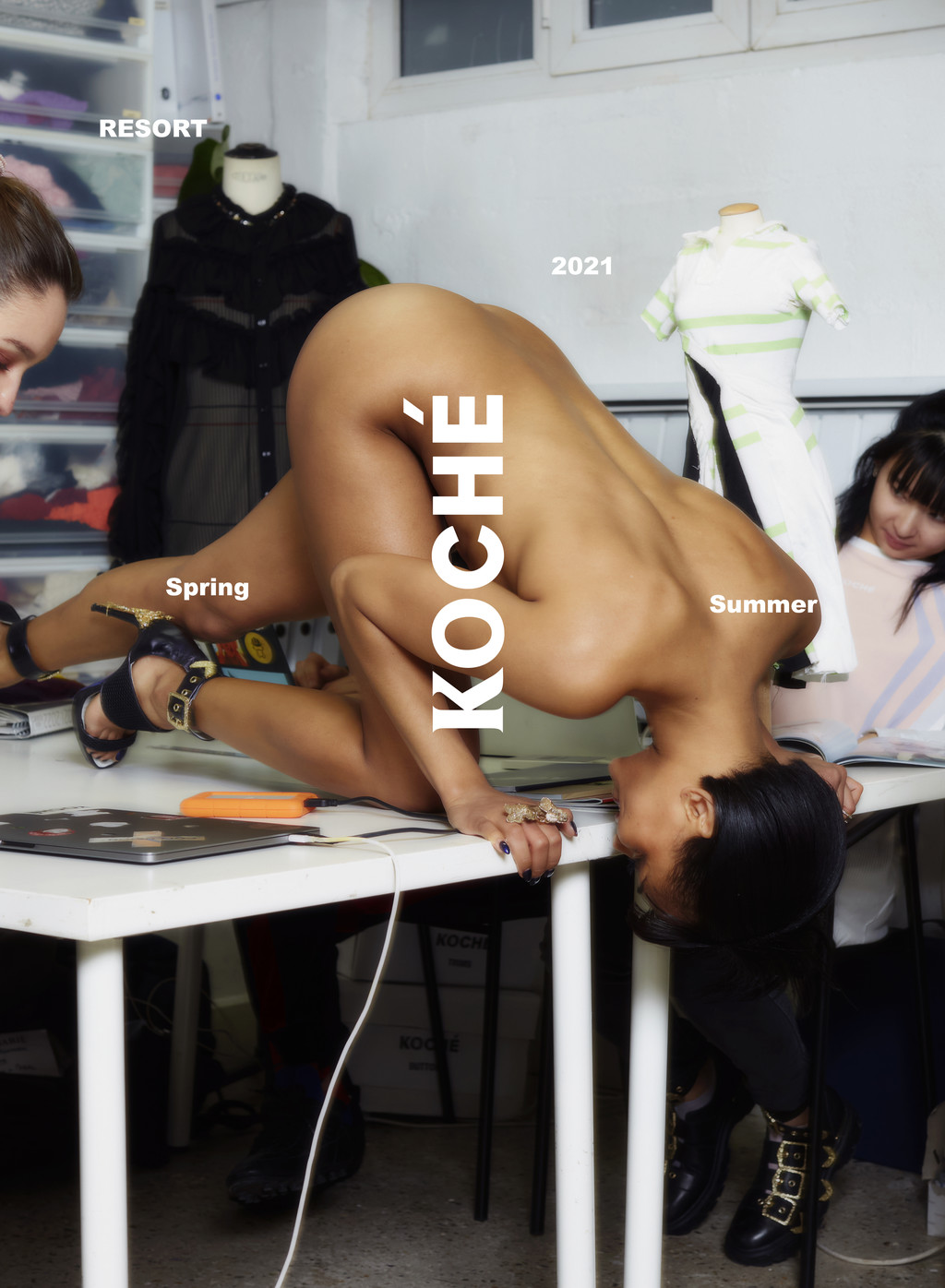 Koché Nude Vol 2 - © Suzie & Leo