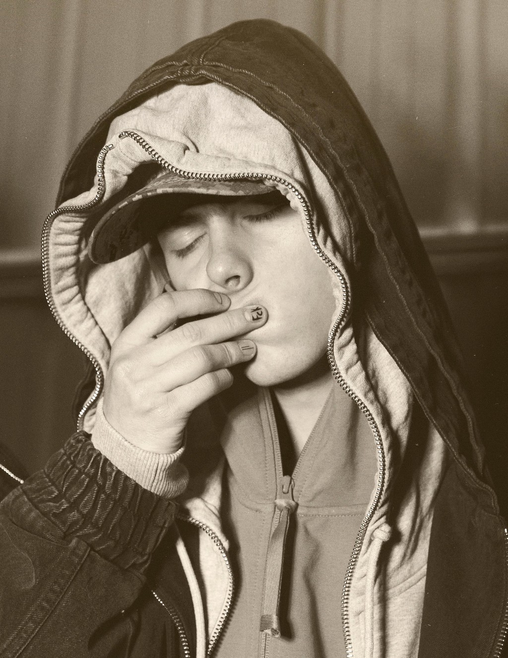 The Face - © Suzie & Leo