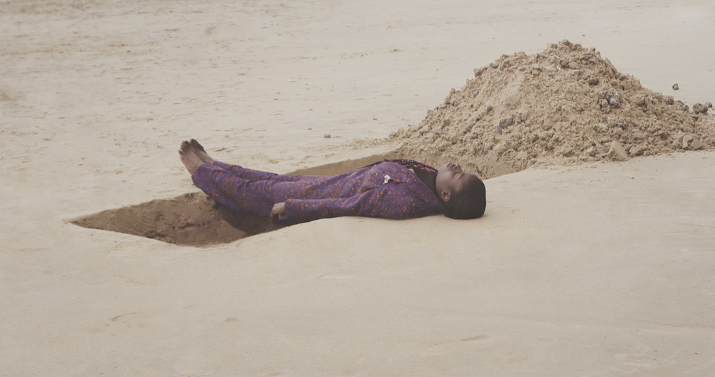 Under the influence - © Suzie & Leo